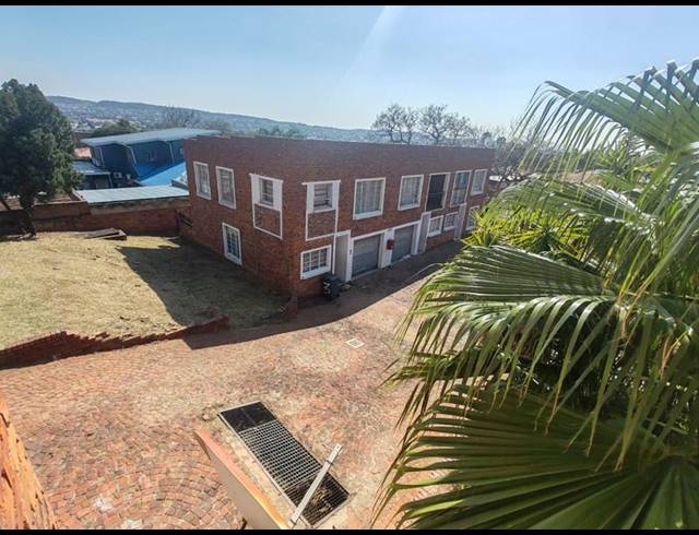 3 BEDROOM APARTMENT FOR SALE IN WEST PARK